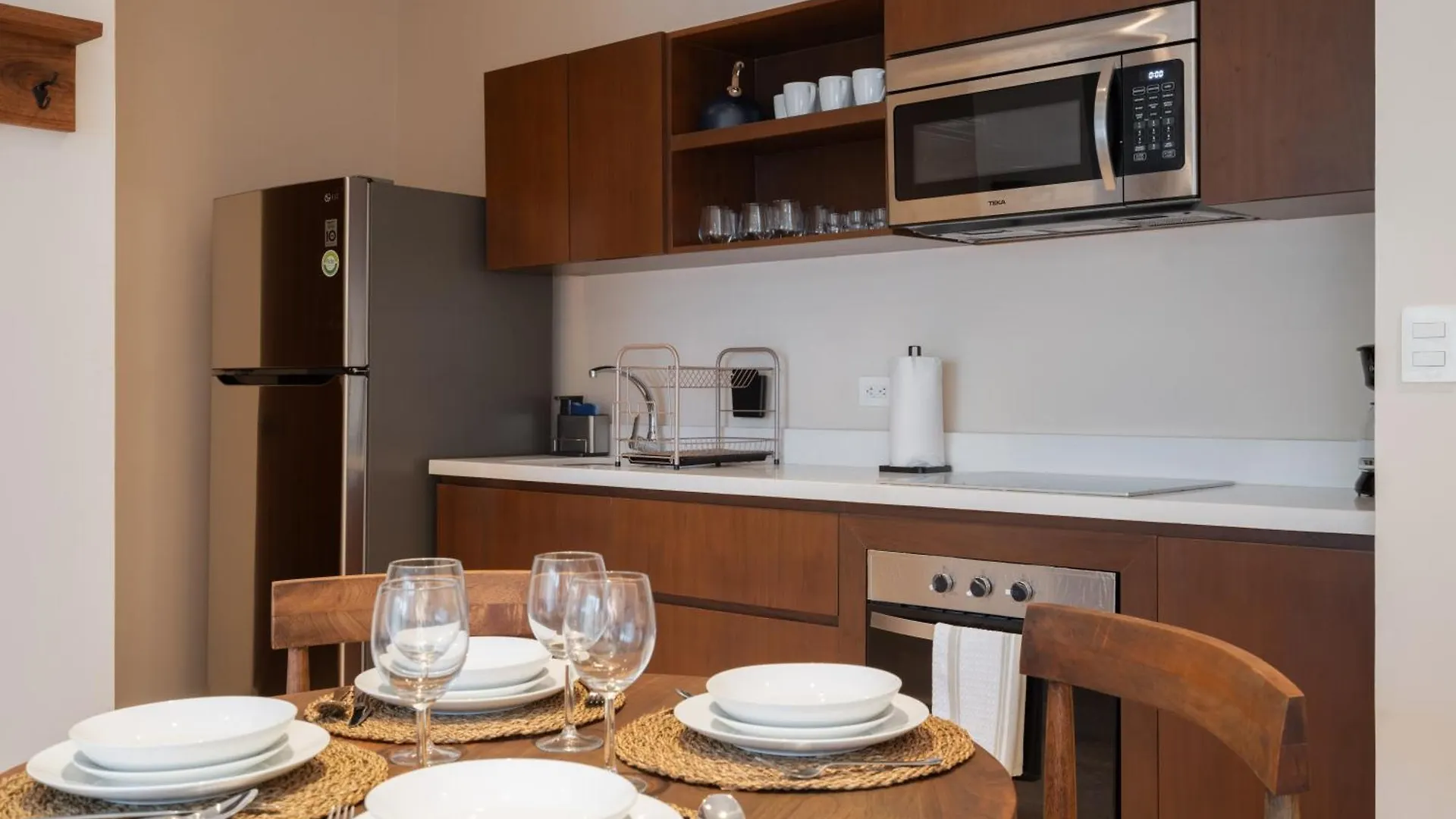 Apartamento Escape To Nature, Pool, Jacuzzi, Gym & Yoga Space